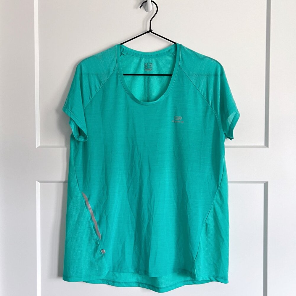 Decathlon Tee
